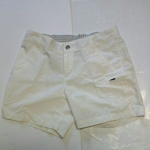 New Women's Columbia Arch Cape™ II Short White 6W